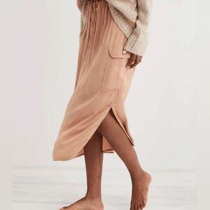 NWT Aerie Rust slit silk cargo skirt